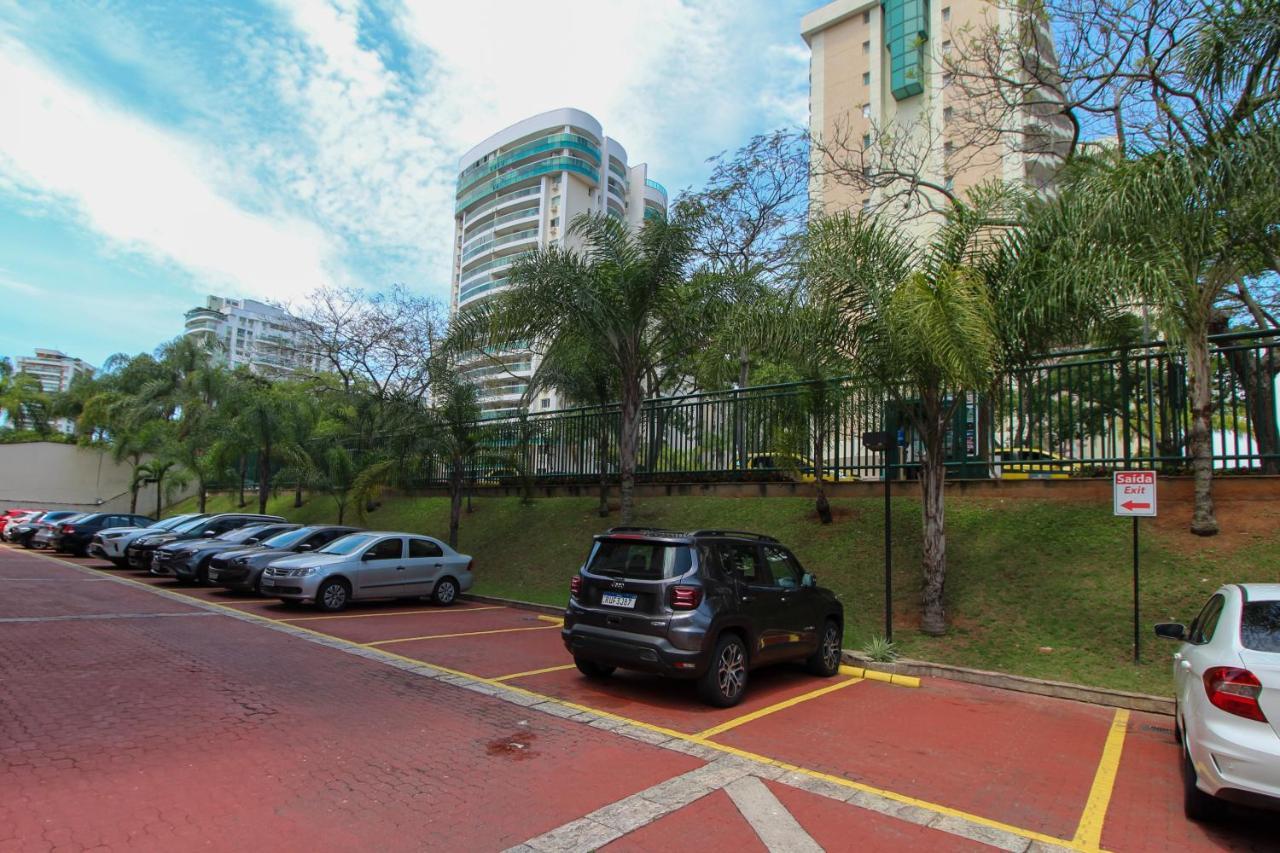 Barra Da Tijuca - 508 - De Frente Para Maravilhosa Piscina - Estacionamento Gratuito - Academia Comphania Atletica - Balsa Para Praia Gratis - Microondas - Geladeira Grande - Recepcao 24Horas - Wi-Fi - Com Pia Рио-де-Жанейро Экстерьер фото