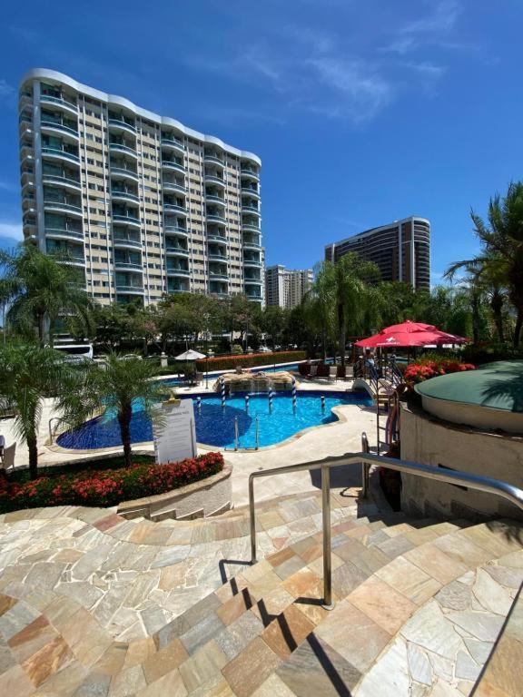 Barra Da Tijuca - 508 - De Frente Para Maravilhosa Piscina - Estacionamento Gratuito - Academia Comphania Atletica - Balsa Para Praia Gratis - Microondas - Geladeira Grande - Recepcao 24Horas - Wi-Fi - Com Pia Рио-де-Жанейро Экстерьер фото