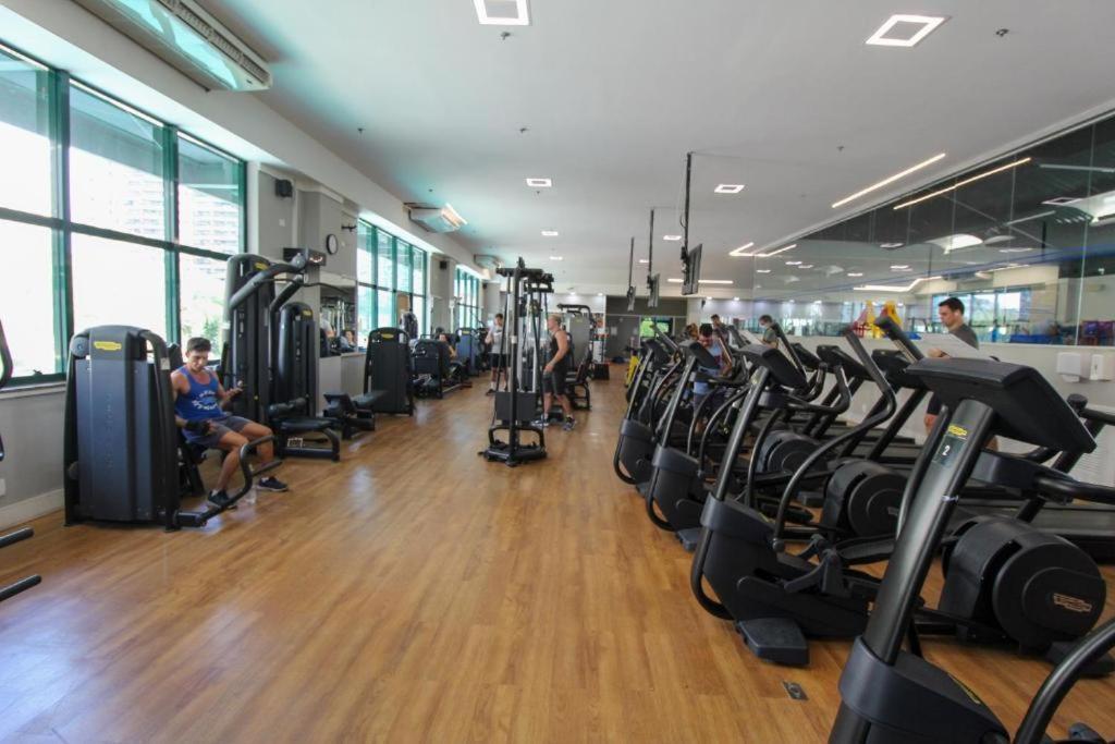 Barra Da Tijuca - 508 - De Frente Para Maravilhosa Piscina - Estacionamento Gratuito - Academia Comphania Atletica - Balsa Para Praia Gratis - Microondas - Geladeira Grande - Recepcao 24Horas - Wi-Fi - Com Pia Рио-де-Жанейро Экстерьер фото