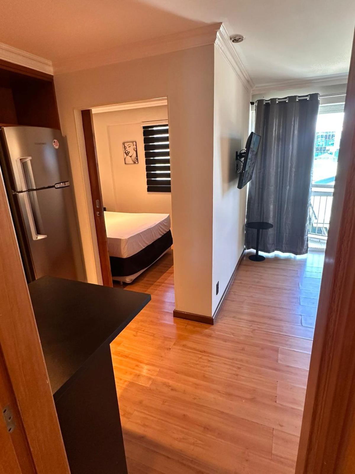 Barra Da Tijuca - 508 - De Frente Para Maravilhosa Piscina - Estacionamento Gratuito - Academia Comphania Atletica - Balsa Para Praia Gratis - Microondas - Geladeira Grande - Recepcao 24Horas - Wi-Fi - Com Pia Рио-де-Жанейро Экстерьер фото