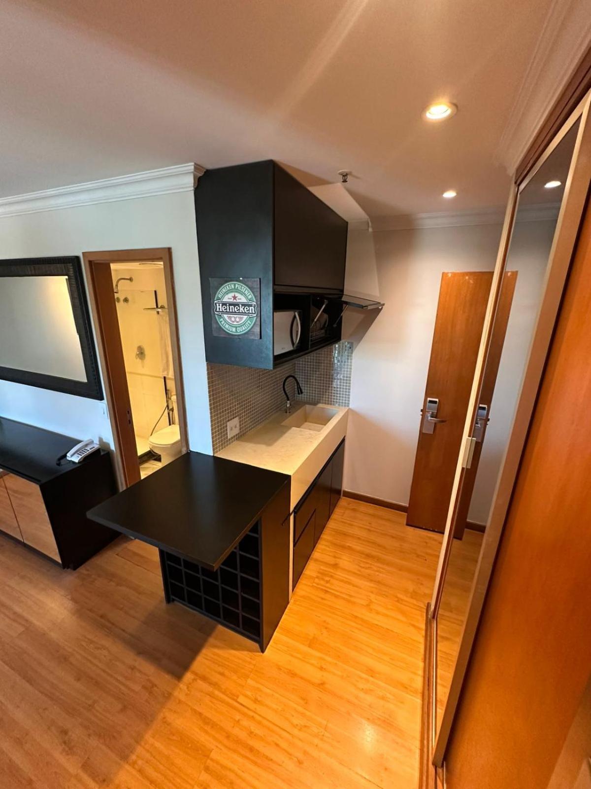 Barra Da Tijuca - 508 - De Frente Para Maravilhosa Piscina - Estacionamento Gratuito - Academia Comphania Atletica - Balsa Para Praia Gratis - Microondas - Geladeira Grande - Recepcao 24Horas - Wi-Fi - Com Pia Рио-де-Жанейро Экстерьер фото