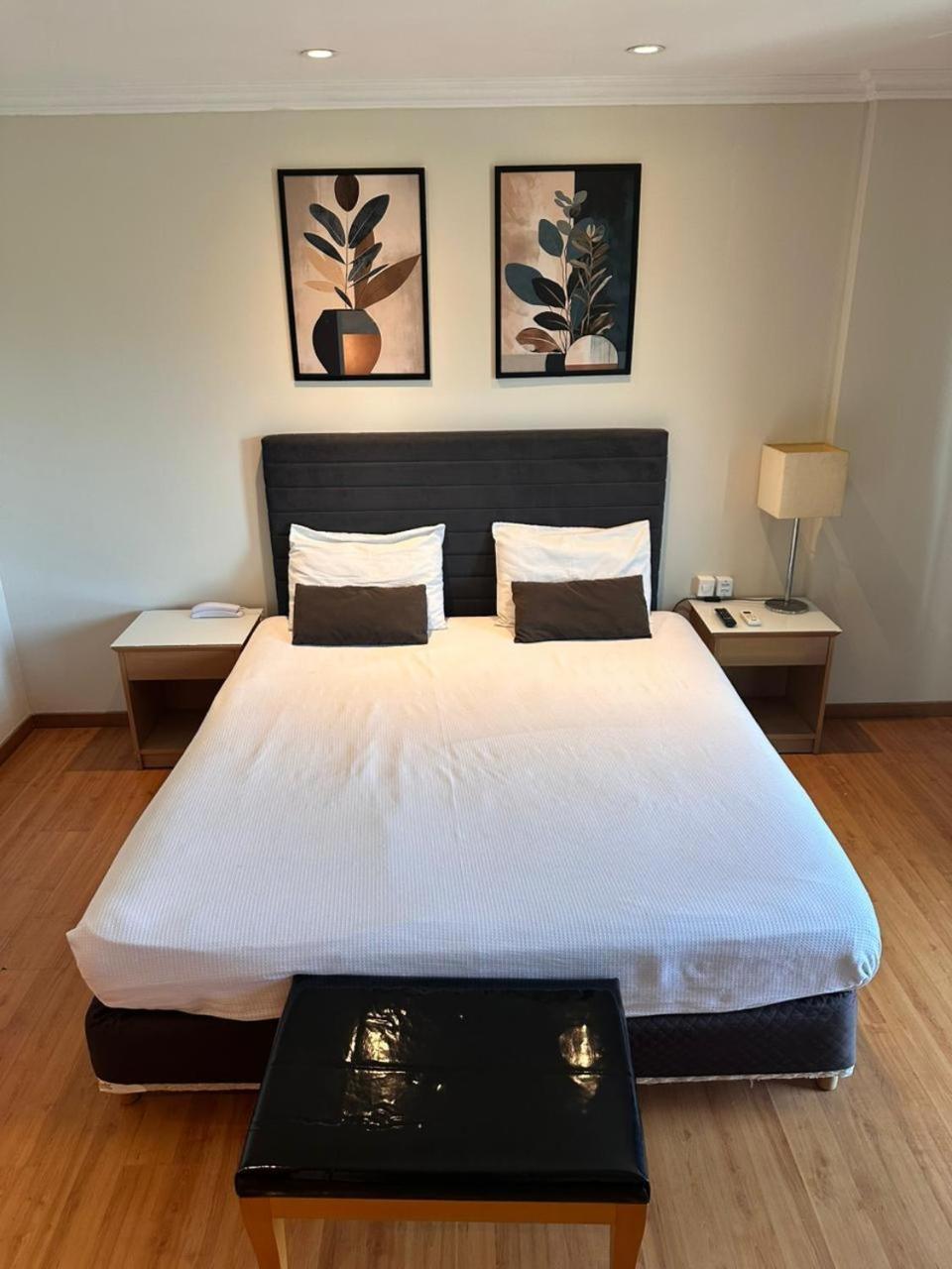 Barra Da Tijuca - 508 - De Frente Para Maravilhosa Piscina - Estacionamento Gratuito - Academia Comphania Atletica - Balsa Para Praia Gratis - Microondas - Geladeira Grande - Recepcao 24Horas - Wi-Fi - Com Pia Рио-де-Жанейро Экстерьер фото